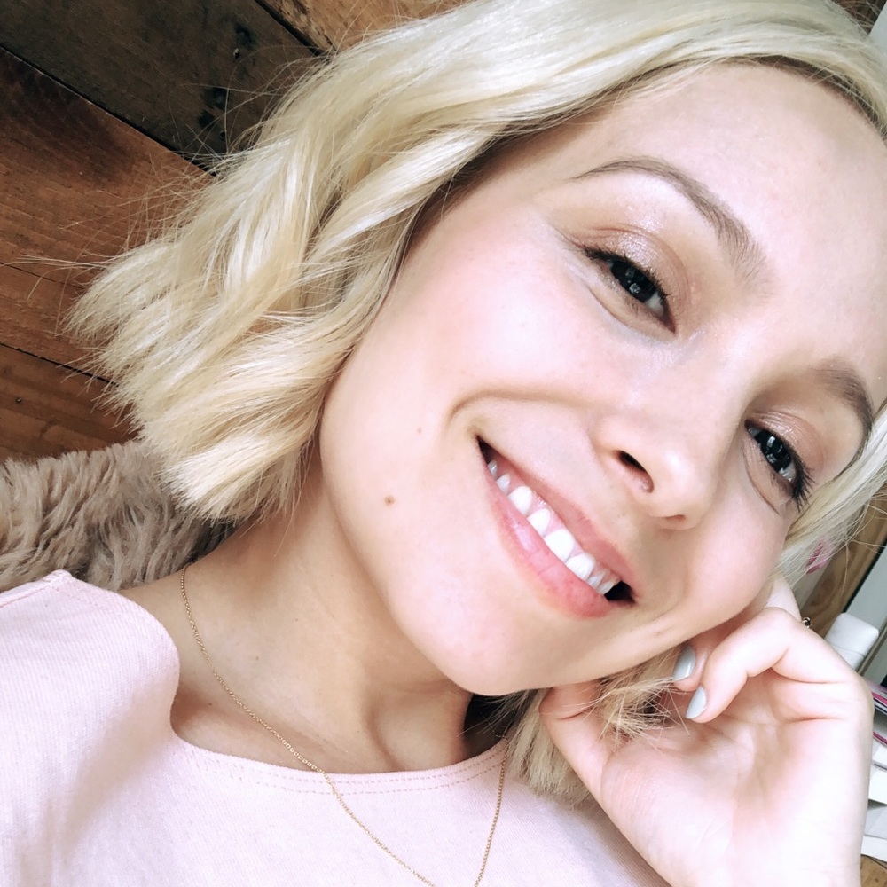 Meet your Posher, Isabel